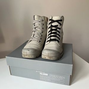 [SOLD] Palladium Pampa Hi Knit LP Light Gray